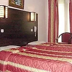 Cambrai Hotel 2*