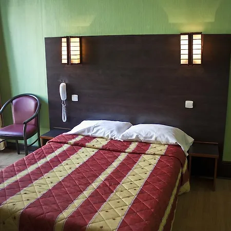 Cambrai Hotel 2*