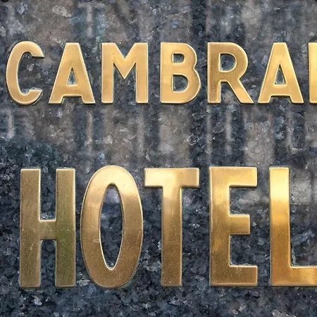 Cambrai Hotell