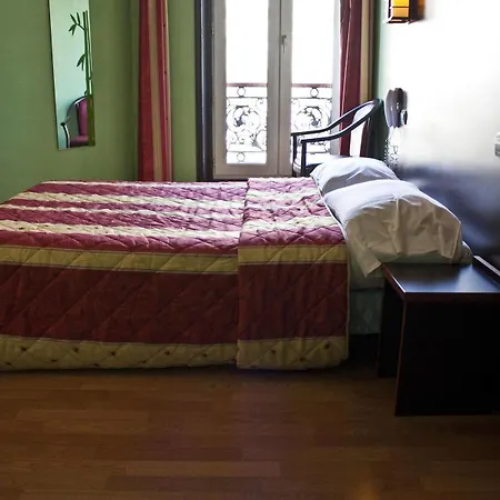 Hotell Cambrai Paris
