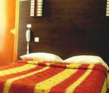 Cambrai Hotell Paris