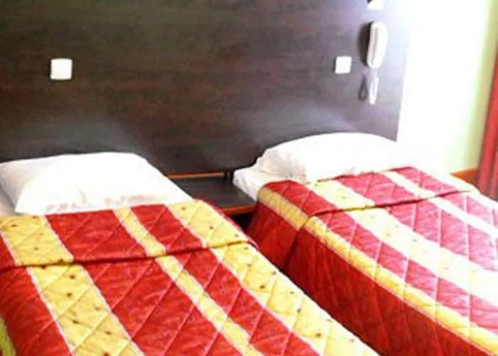 Hotell Cambrai Paris