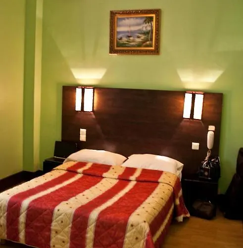 Cambrai Hotell